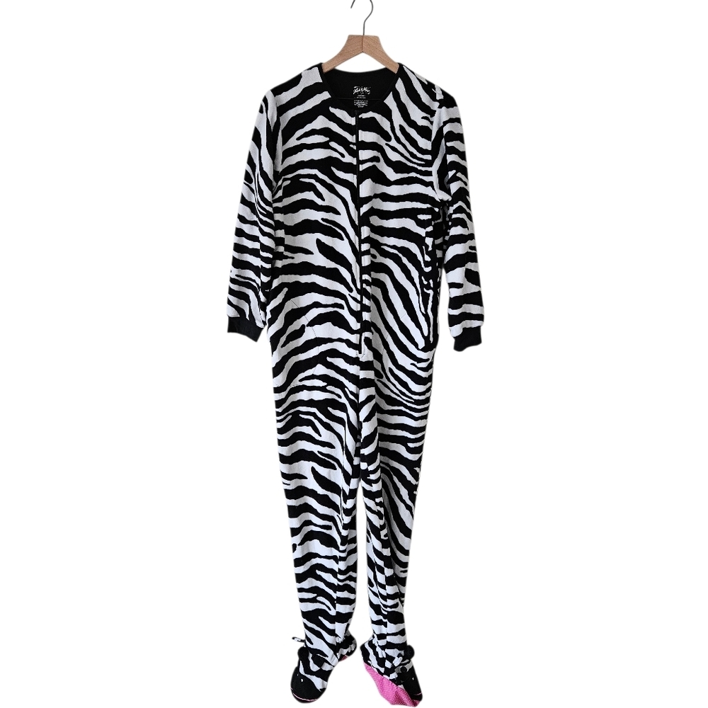 Nick And Nora Black & White Zebra Footed Onesie Pajamas
